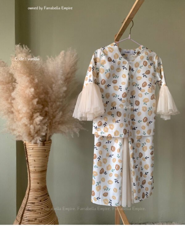 Salma Kurung - Vanilla